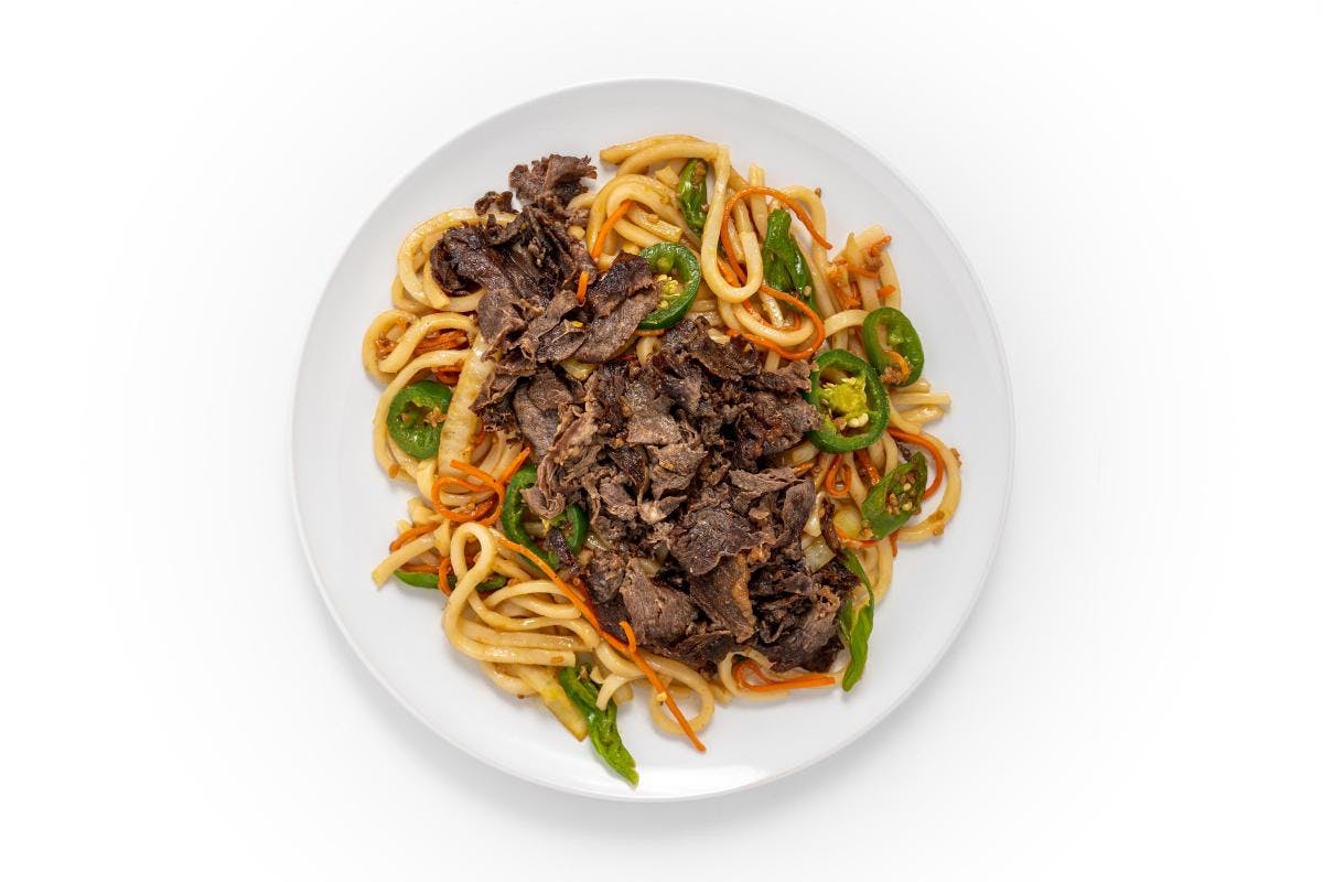 758_Maiko-Kyogoku_Yaki-Udon-With-Sliced-Beef-Ribeye_WB_LowRes